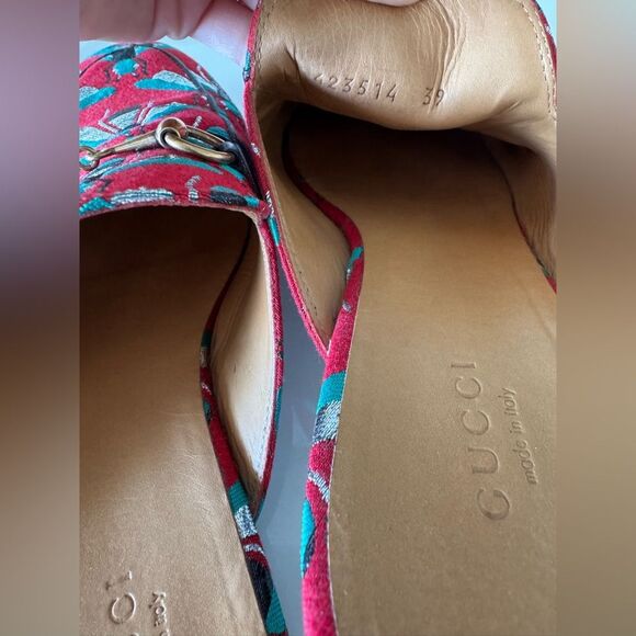 Gucci Red Bumble Bee Print Princetown Brocade Flat Mule Slides Shoes EU 39 US 9 - Picture 8 of 8